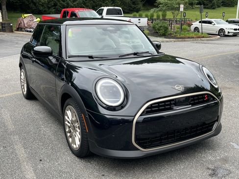 Used 2025 MINI Cooper S image 3