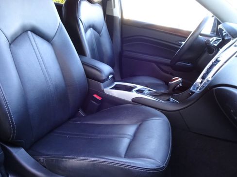 Used 2016 Cadillac SRX Luxury w/ Driver Awareness Package image 15