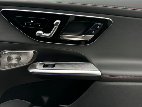 New 2026 Mercedes-Benz GLC 43 AMG 4MATIC Coupe image 34