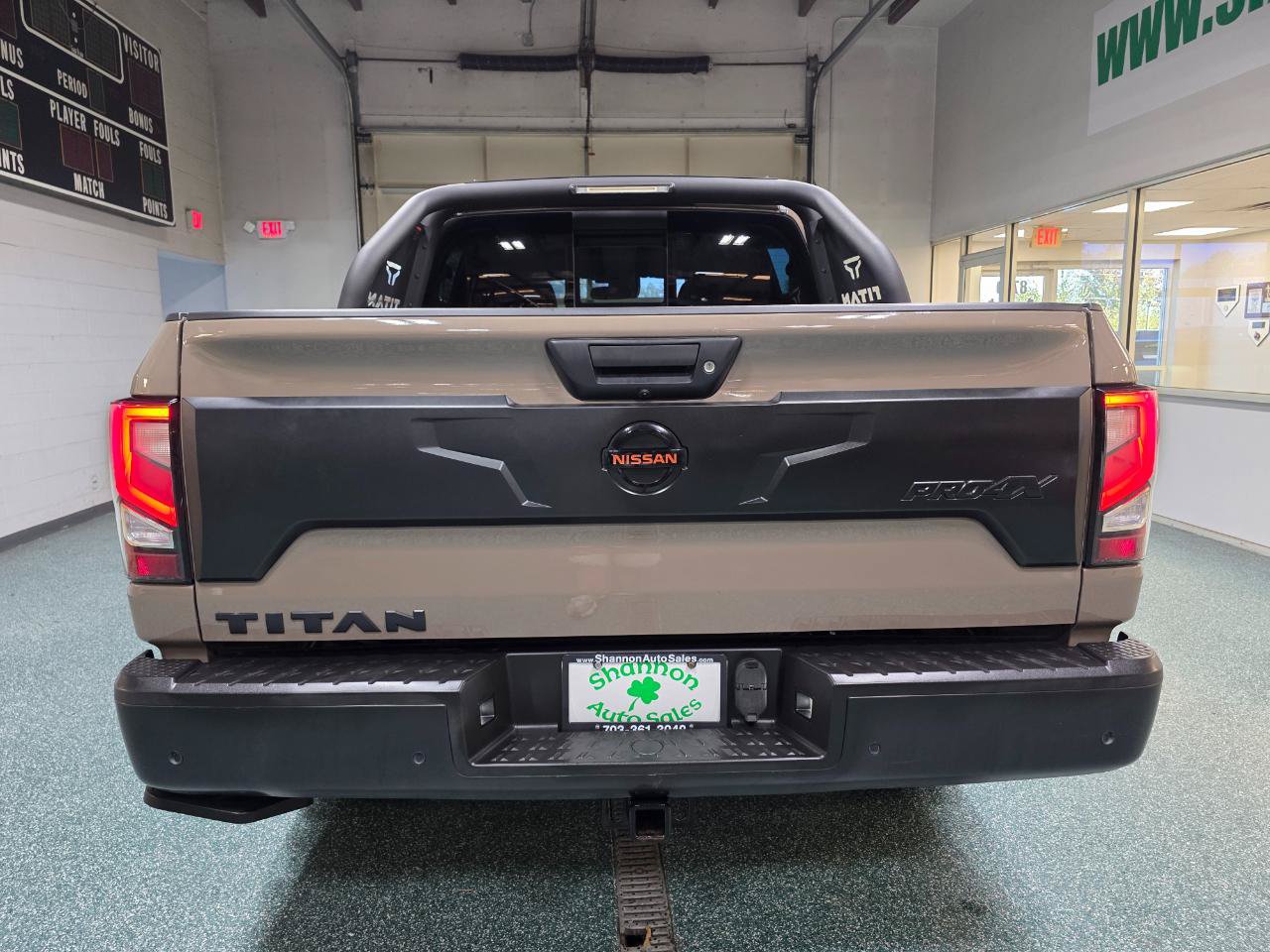 Used 2022 Nissan Titan PRO-4X w/ Pro-4x Convenience Package AWD/4WD image 8