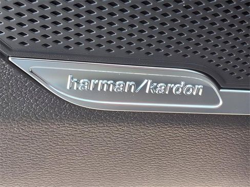 New 2025 Kia Sportage SX Prestige image 14