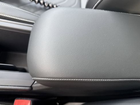 New 2026 Volkswagen Tiguan SE image 37