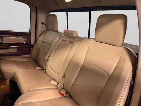 Used 2013 RAM 1500 Laramie w/ Convenience Group AWD/4WD image 21
