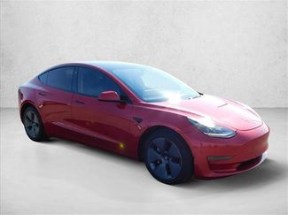 Used 2023 Tesla Model 3 Standard Range RWD video 3