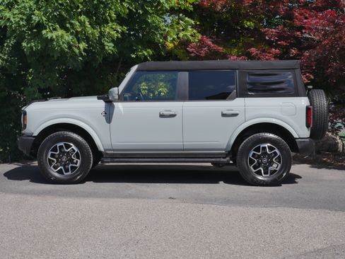 Certified 2024 Ford Bronco Outer Banks AWD/4WD image 18