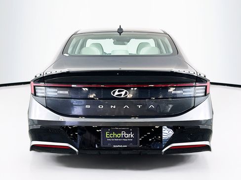 Used 2025 Hyundai Sonata SEL FWD image 7