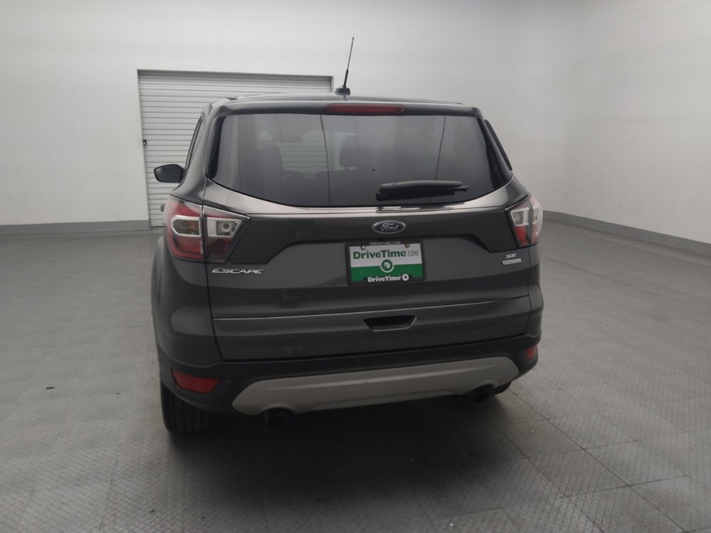 Used 2017 Ford Escape SE FWD image 6