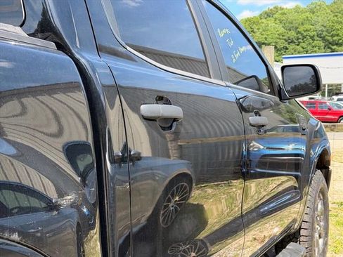 Used 2023 Ford Ranger XLT w/ Equipment Group 302A High AWD/4WD image 20