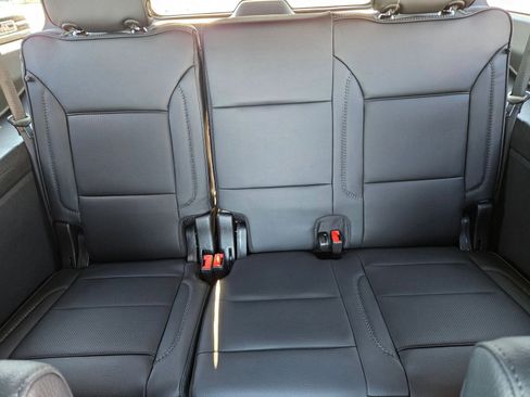 New 2026 GMC Yukon XL Denali w/ Sun & Power Step Package image 30