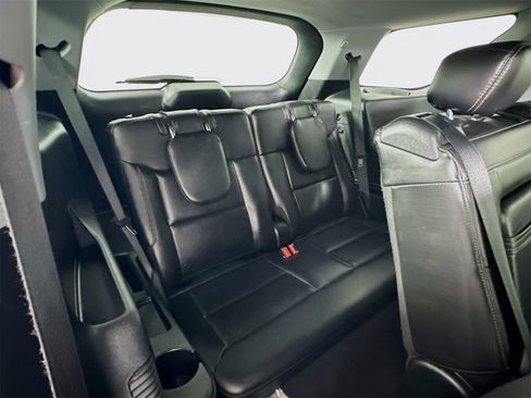 Used 2023 Ford Explorer XLT w/ Equipment Group 202A image 25