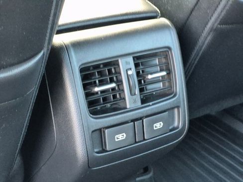 Used 2022 Honda Accord Sport image 17