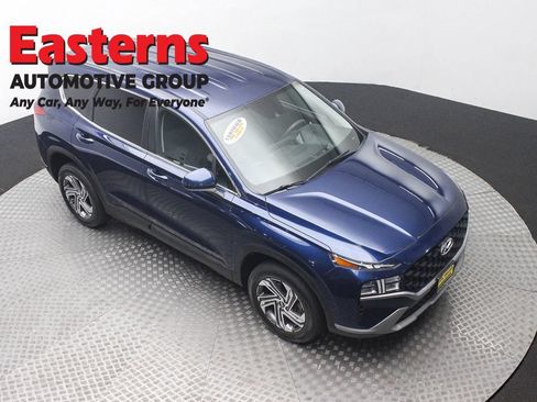 Used 2023 Hyundai Santa Fe SE AWD/4WD image 3