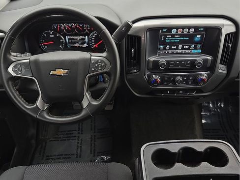 Used 2018 Chevrolet Silverado 1500 LT w/ All Star Edition AWD/4WD image 9
