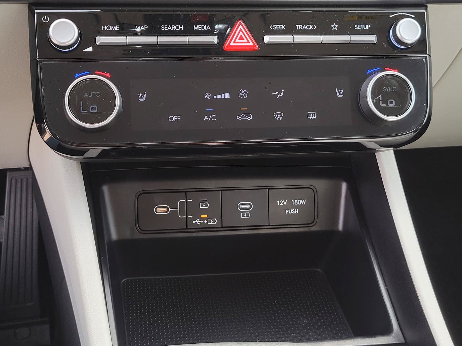 New 2026 Hyundai Tucson SEL FWD image 19