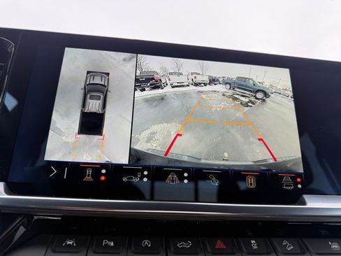 Used 2024 Chevrolet Silverado 1500 RST w/ Convenience Package II image 10