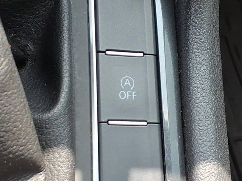 Used 2019 Volkswagen Tiguan S w/ Driver Assistance Package FWD image 22