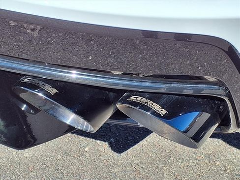 Used 2022 Chevrolet Corvette Stingray Premium Conv w/ Z51 Performance Package image 16