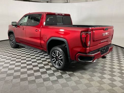 Used 2025 GMC Sierra 1500 AT4 w/ AT4 Premium Package AWD/4WD image 4