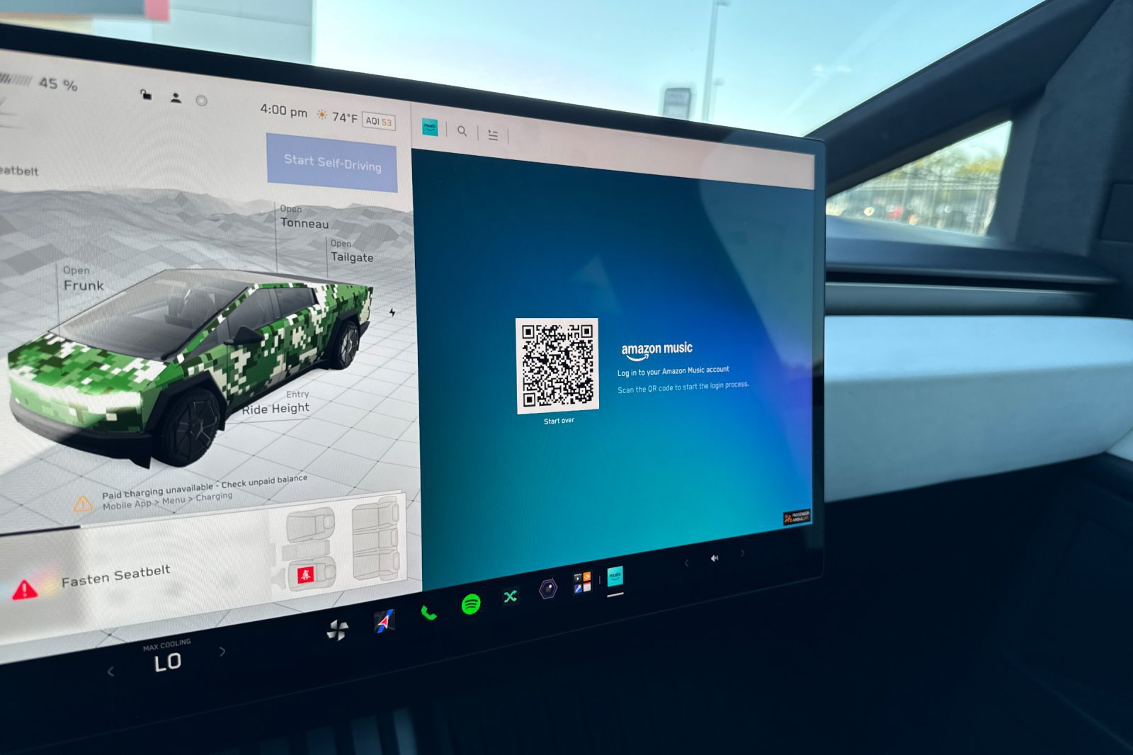 Used 2024 Tesla Cybertruck AWD Crew Cab image 50