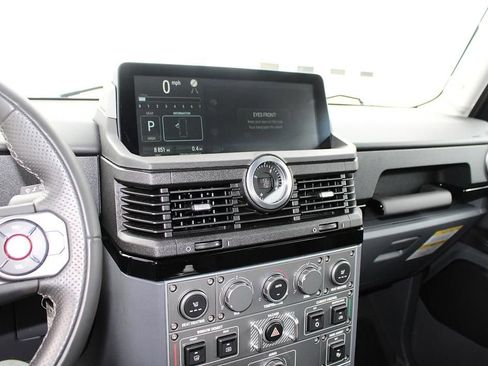 Used 2024 INEOS Grenadier Fieldmaster Edition image 17