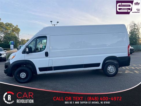 Used 2023 RAM ProMaster 2500 FWD image 4