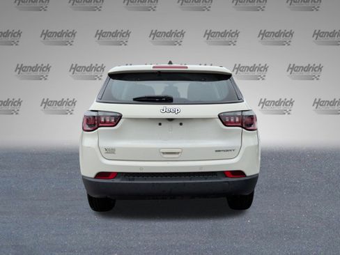 Used 2018 Jeep Compass Sport w/ Tech Group image 7