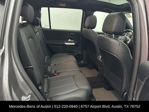 Used 2023 Mercedes-Benz GLB 250 image 21