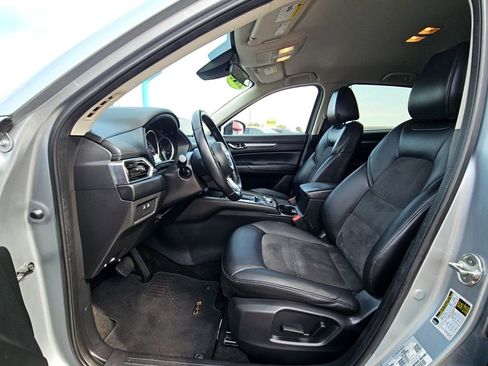 Used 2020 MAZDA CX-5 Touring image 9