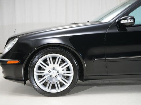 Used 2006 Mercedes-Benz E 350 Sedan image 4