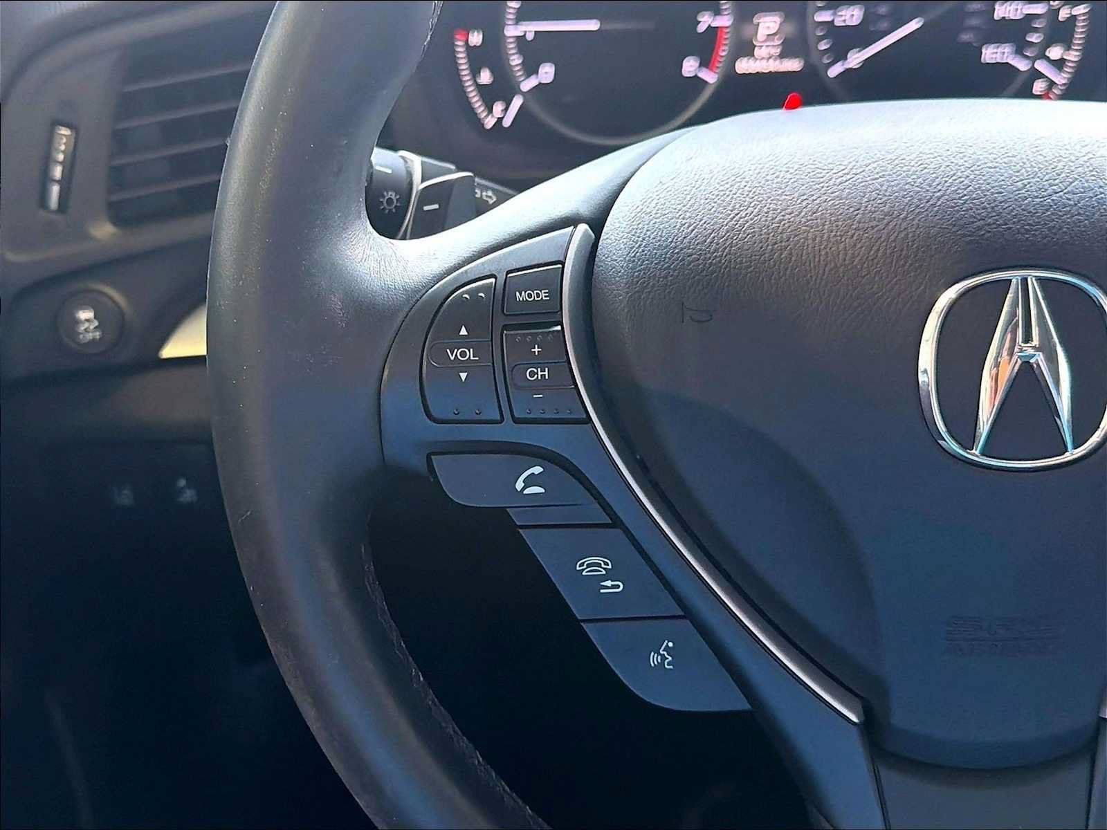 Used 2017 Acura ILX FWD image 19