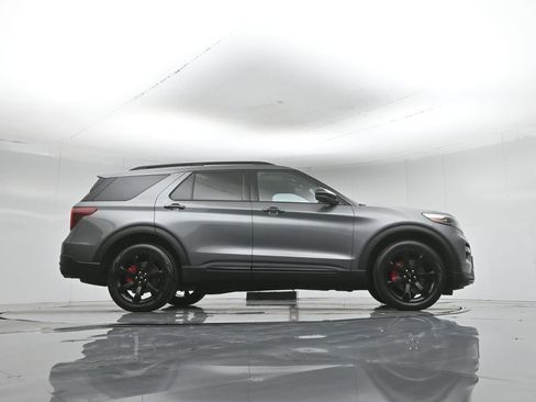 Used 2023 Ford Explorer ST w/ Equipment Group 401A AWD/4WD image 57