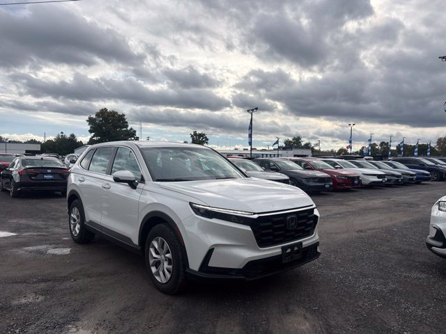 Used 2024 Honda CR-V LX image 2