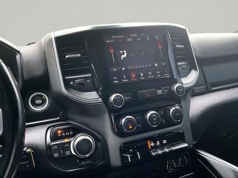 Used 2019 RAM 1500 Big Horn AWD/4WD image 9