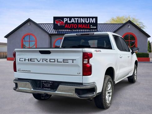 Used 2021 Chevrolet Silverado 1500 LT w/ Bed Protection Package AWD/4WD image 4