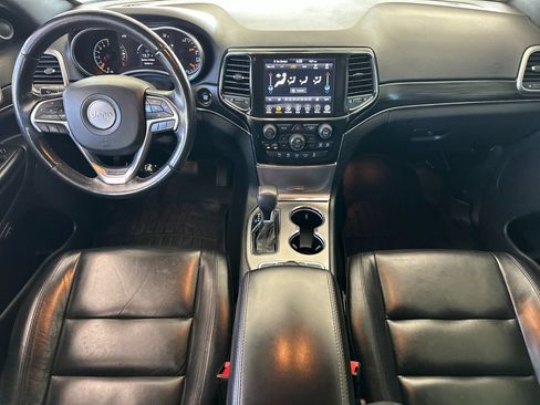 Used 2021 Jeep Grand Cherokee Limited AWD/4WD image 12