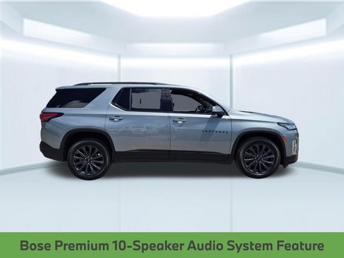 Used 2023 Chevrolet Traverse RS FWD image 8