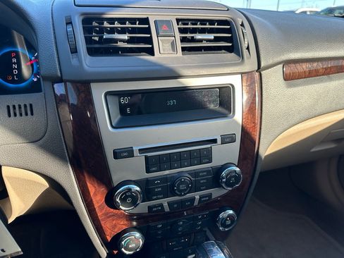 Used 2011 Ford Fusion SEL w/ 301A Rapid Spec Order Code image 15