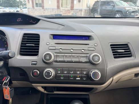 Used 2010 Honda Civic LX image 14