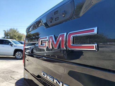 New 2026 GMC Sierra 1500 Denali w/ Denali Reserve Package AWD/4WD image 7