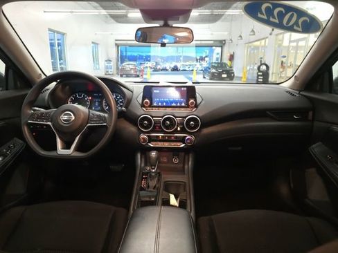Used 2022 Nissan Sentra S image 11