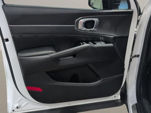 Used 2022 Kia Sorento SX FWD image 7