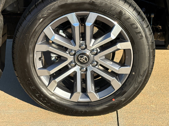 New 2026 Toyota 4Runner Limited AWD/4WD image 9