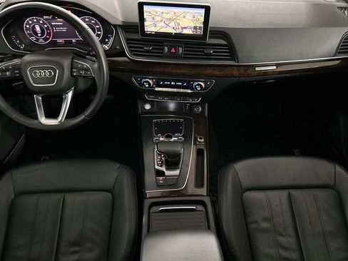 Used 2019 Audi Q5 Premium Plus image 3