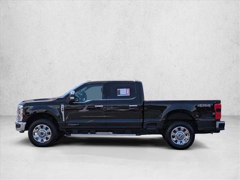 Used 2024 Ford F250 Lariat w/ Chrome Package AWD/4WD image 9