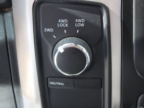 Used 2017 RAM 2500 Big Horn AWD/4WD image 32