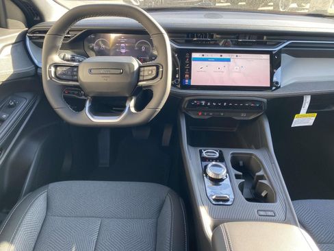 New 2026 Jeep Cherokee Laredo AWD/4WD image 11