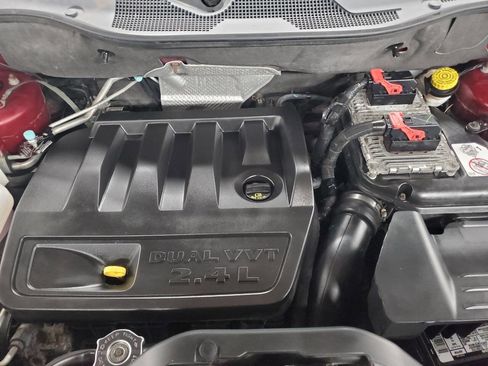 Used 2014 Jeep Patriot Latitude w/ Sun/Sound Group AWD/4WD image 4