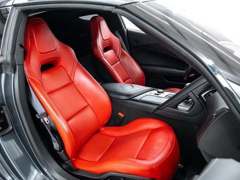 Used 2014 Chevrolet Corvette Stingray Coupe image 21