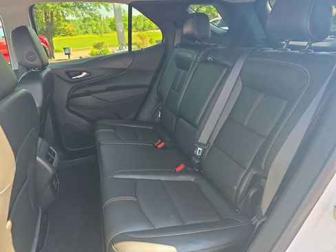 Certified 2022 Chevrolet Equinox Premier AWD/4WD image 26
