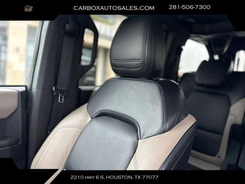 Used 2024 Ford Bronco Wildtrak AWD/4WD image 21